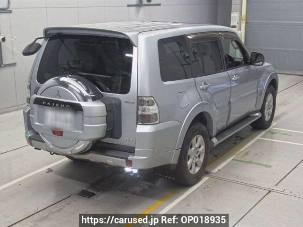 Used 2011 AT mitsubishi pajero V98W Image[1]