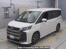 Toyota Noah ZWR90W