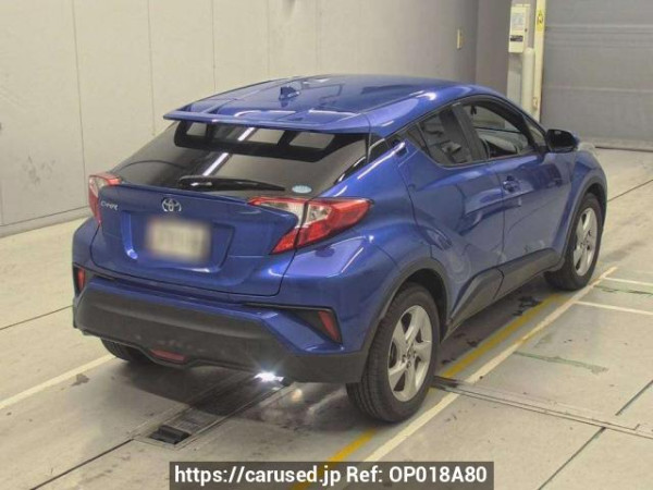 Used 2018 AT toyota c-hr NGX50 Image[1]