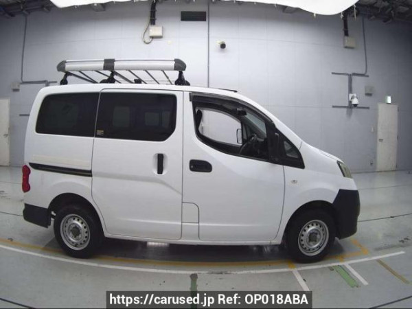 Used 2015 AT mitsubishi delica-van BVM20 Image[2]
