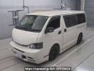 Toyota Hiace Van TRH200V
