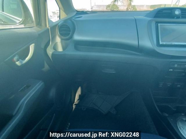 Used 2011 AT honda fit GE6 Image[18]