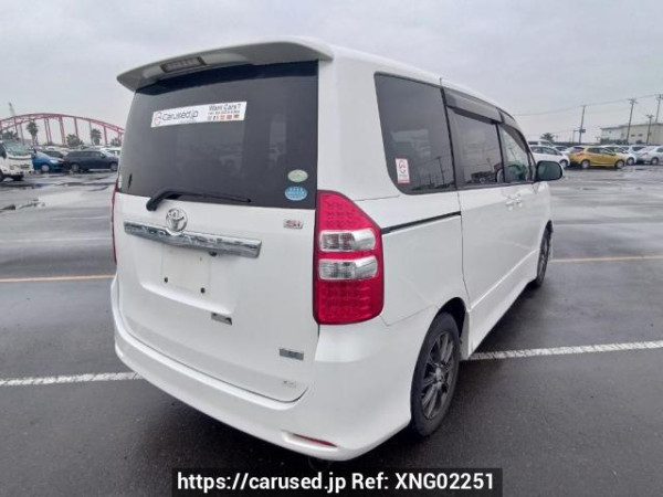 Used 2010 AT toyota noah ZRR70W Image[6]