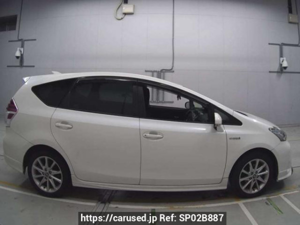 Used 2018 AT toyota prius-alpha ZVW40W Image[1]