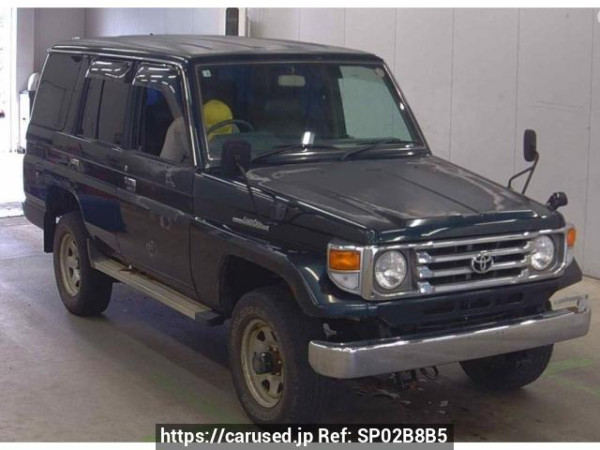 Used 1996 MT toyota land-cruiser-70 HZJ77V Image[0]