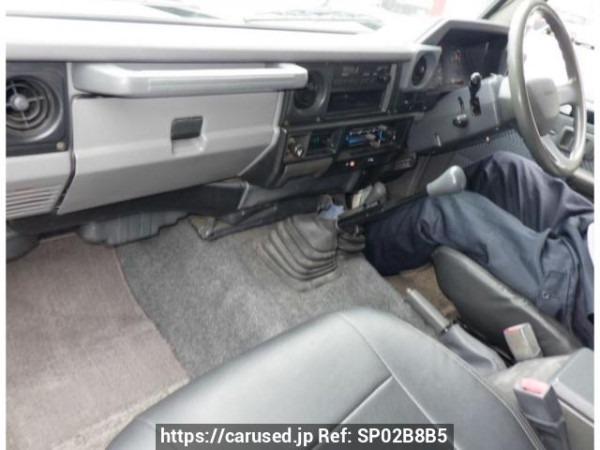 Used 1996 MT toyota land-cruiser-70 HZJ77V Image[2]