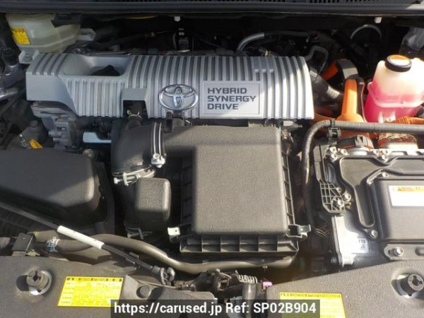 Used 2014 AT toyota prius-alpha ZVW41W Image[2]
