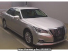 Toyota Crown Hybrid AWS210