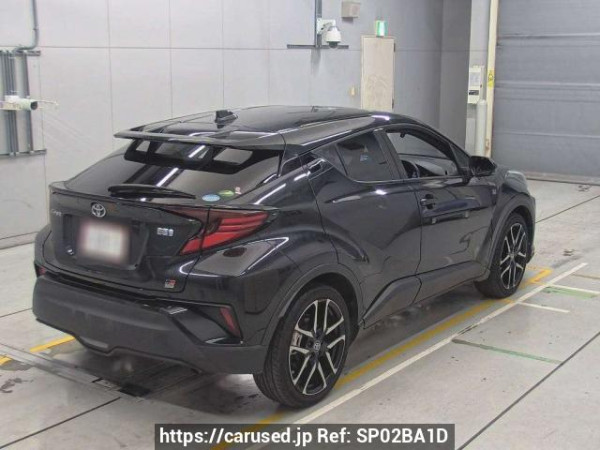 Used 2021 AT toyota c-hr ZYX11 Image[1]
