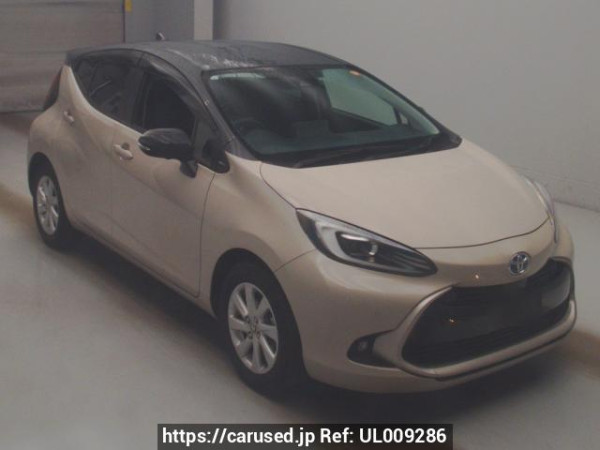 Used 2023 AT toyota aqua MXPK11 Image[2]