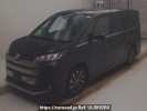 Toyota Noah ZWR90W