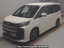 Toyota Noah MZRA90W
