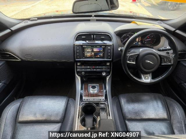 Used 2016 AT jaguar xe JA2NA Image[16]