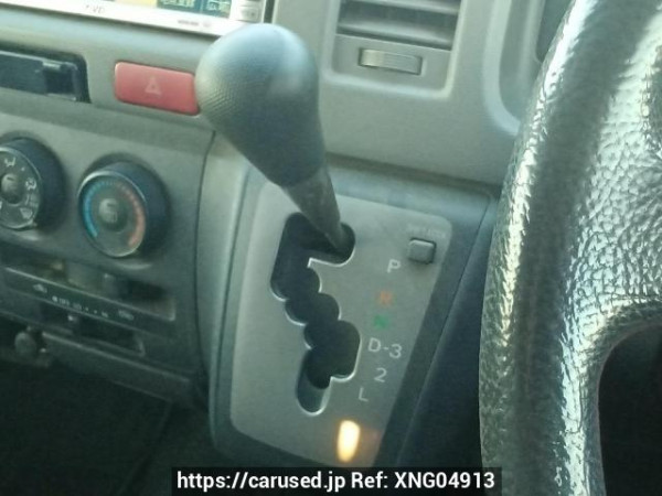 Used 2006 AT toyota hiace-van TRH200K Image[24]