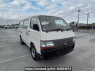 Used 2003 AT toyota regiusace-van TRH112V Image[0]