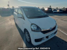Daihatsu Mira e:S LA300S