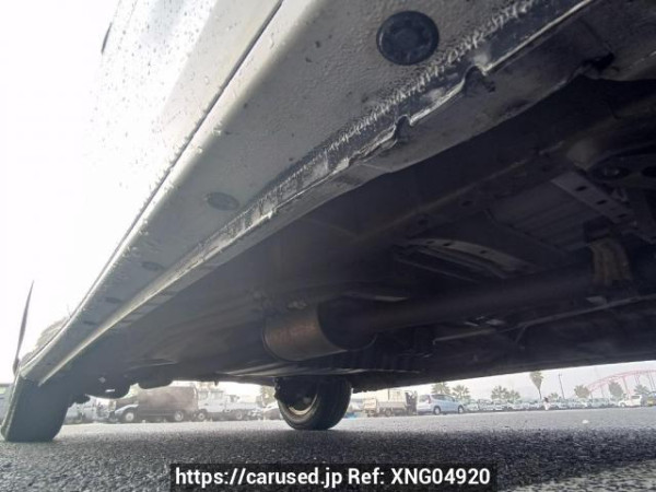 Used 2005 AT toyota alphard MNH10W Image[34]