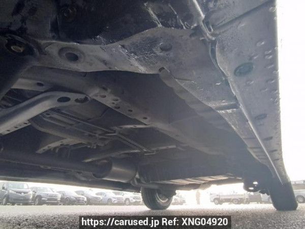 Used 2005 AT toyota alphard MNH10W Image[35]