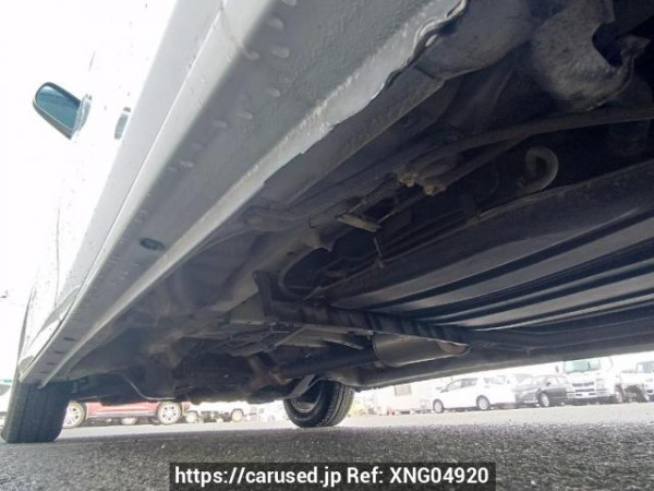Used 2005 AT toyota alphard MNH10W Image[36]