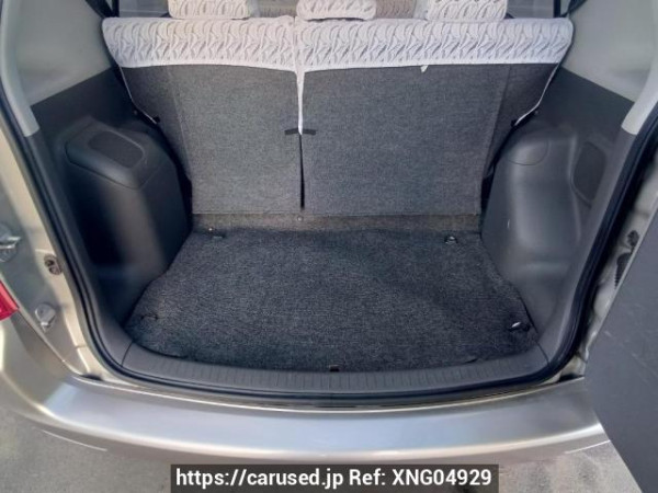 Used 2004 AT toyota raum NCZ20 Image[8]