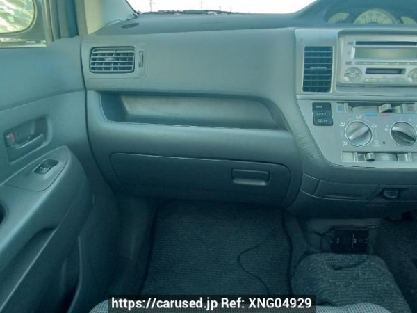 Used 2004 AT toyota raum NCZ20 Image[18]