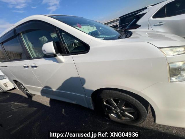 Used 2009 AT toyota voxy ZRR70W Image[7]