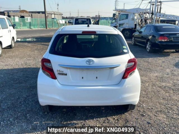 Used 2014 AT toyota vitz KSP130 Image[5]