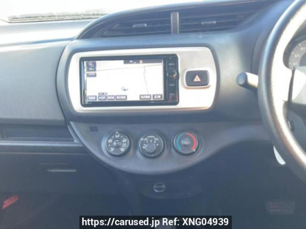 Used 2014 AT toyota vitz KSP130 Image[21]