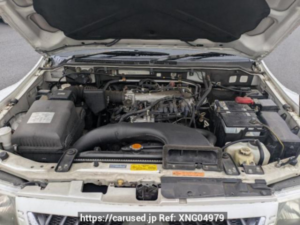 Used 2004 AT mitsubishi pajero V73W Image[9]