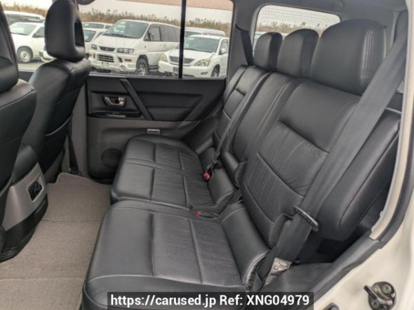 Used 2004 AT mitsubishi pajero V73W Image[17]