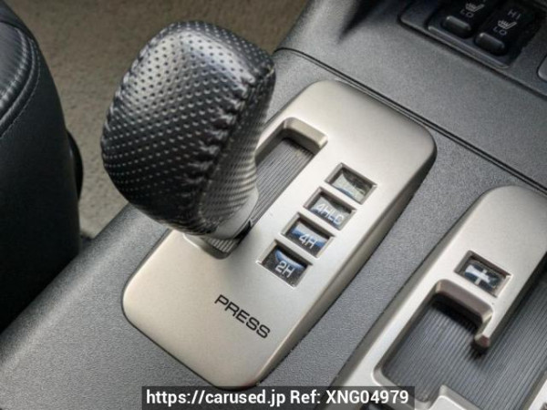 Used 2004 AT mitsubishi pajero V73W Image[32]