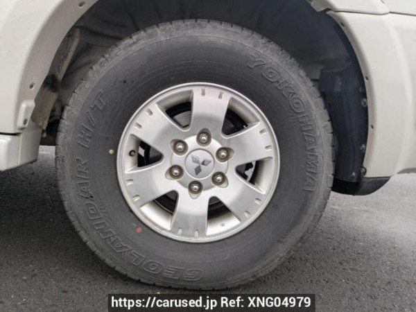 Used 2004 AT mitsubishi pajero V73W Image[38]