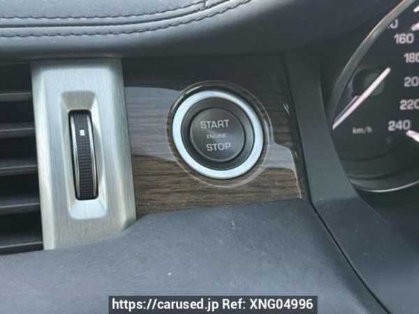 Used 2013 AT land-rover range-rover-evoque LV2A Image[36]