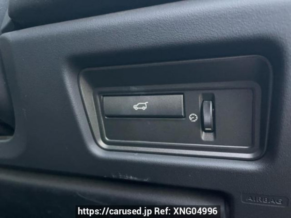 Used 2013 AT land-rover range-rover-evoque LV2A Image[39]