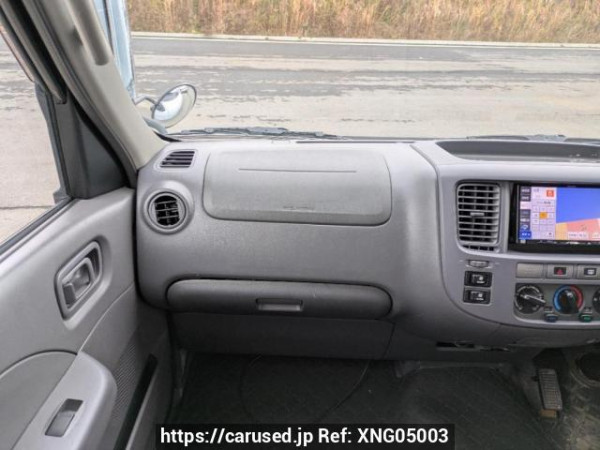 Used 2002 AT nissan caravan-bus DWMGE25 Image[21]