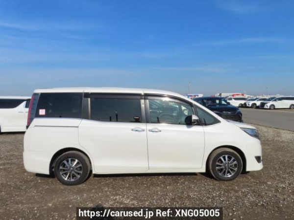 Used 2019 AT toyota esquire ZRR80G Image[7]