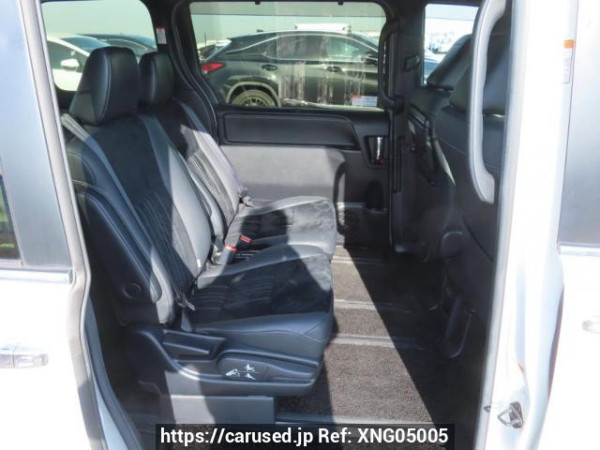 Used 2019 AT toyota esquire ZRR80G Image[18]