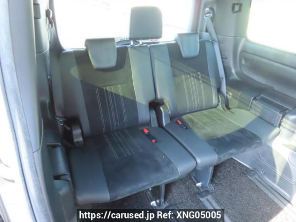 Used 2019 AT toyota esquire ZRR80G Image[22]