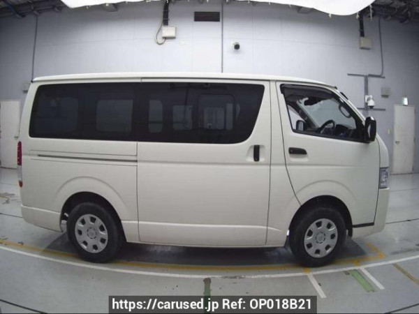 Used 2020 AT toyota hiace-van TRH200V Image[2]