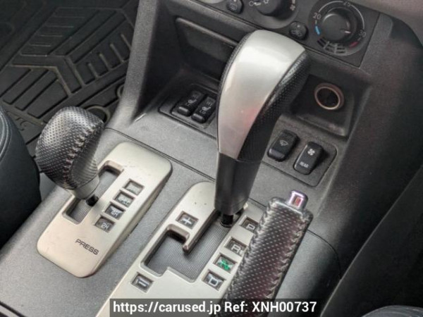 Used 2005 AT mitsubishi pajero V73W Image[32]