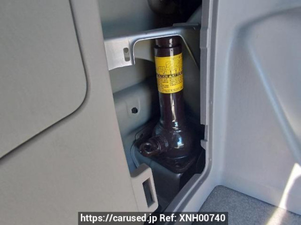 Used 2002 AT toyota hilux-surf RZN215W Image[42]