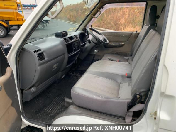 Used 2005 MT mazda bongo-van SK82V Image[12]