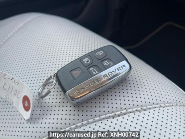 Used 2015 AT land-rover range-rover-evoque LV2A Image[38]