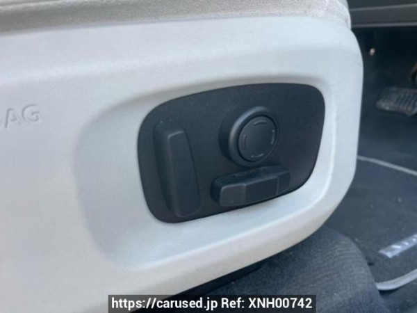 Used 2015 AT land-rover range-rover-evoque LV2A Image[40]