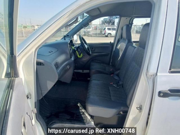 Used 2001 AT toyota liteace-van KR42V Image[15]