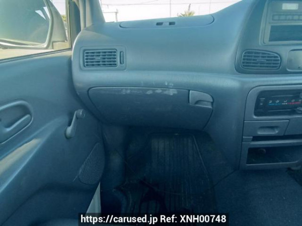 Used 2001 AT toyota liteace-van KR42V Image[19]