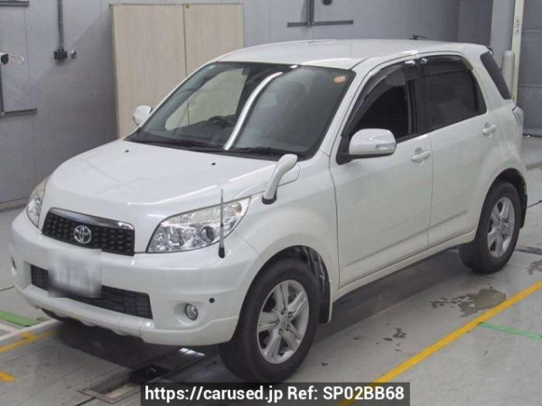 Used 2013 AT toyota rush J200E Image[0]