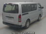 Used 2016 AT toyota regiusace-van KDH206V Image[1]