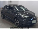 Toyota C-HR NGX10