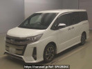 Toyota Noah ZRR80W